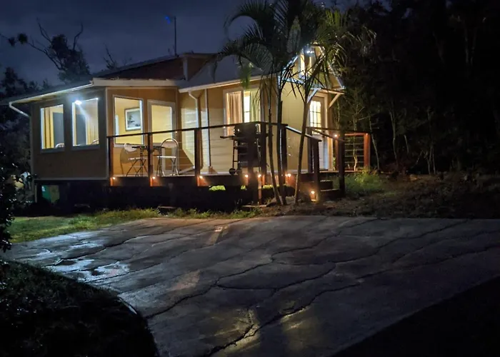 Country Cottage In Papa Bay
